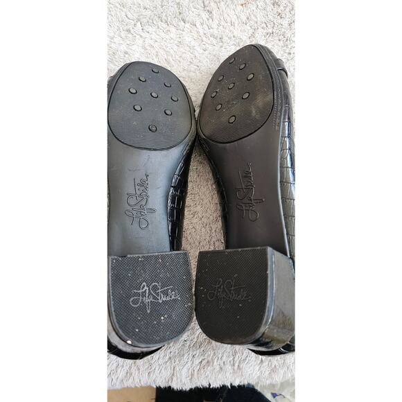 LifeStride Women's Black Square Toe Buckle Front Block‎ Heeled Loafers Size 8M - Picture 5 of 7